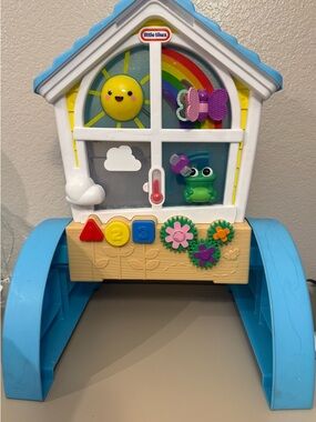 Blue & White Activity House Toy - Interactive Learning Playset